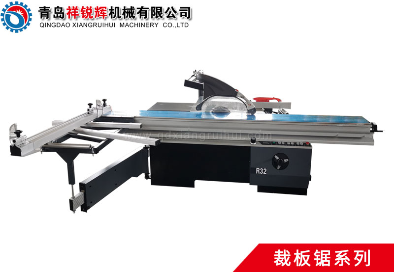 R32 Precision panel saw